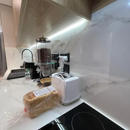 Suitenapa22 Apartman Ajía Nápa