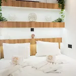 Suitenapa22